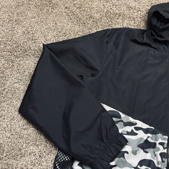 Russel Black Camo Windbreaker Size XL - Picture 7 of 12